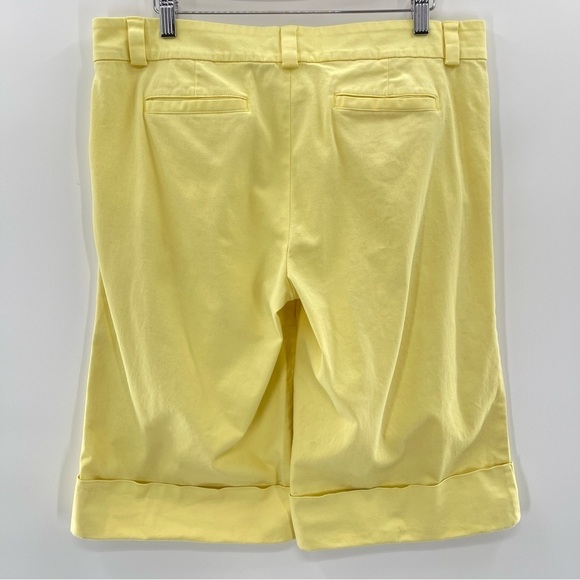 Lilly Pulitzer Yellow Capris - Picture 3 of 8